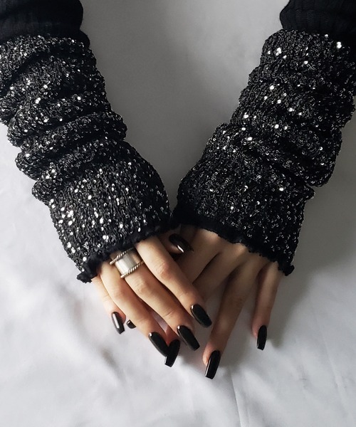me+em select(ミームセレクト)の「※※【 レッグウォーマーにもなる2way 】スパングルアームウォーマー / spangle arm warmer(アームカバー・レディース・ホワイト/ブラック/グレー・FREE)」の3枚目の写真