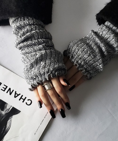 me+em select(ミームセレクト)の「※※【 レッグウォーマーにもなる2way 】スパングルアームウォーマー / spangle arm warmer(アームカバー・レディース・ホワイト/ブラック/グレー・FREE)」の18枚目の写真