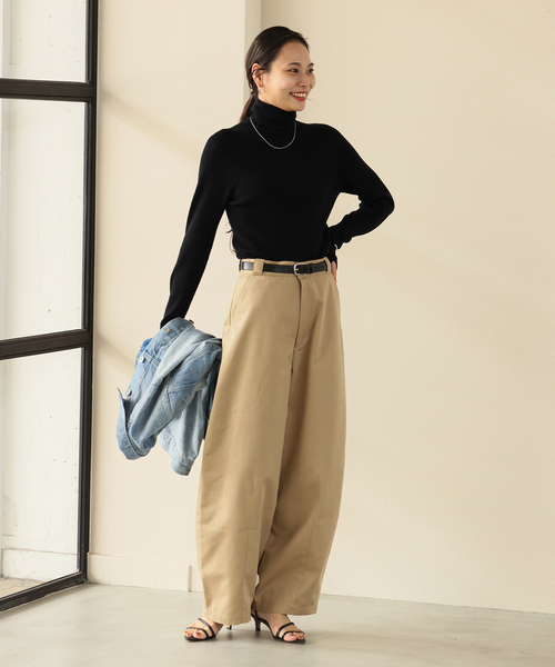 (1度着用のみの美品)JOURNAL STANDARD チノコクーンパンツ JOURNAL STANDARD（ジャーナルスタンダード）の「TCチノコクーン