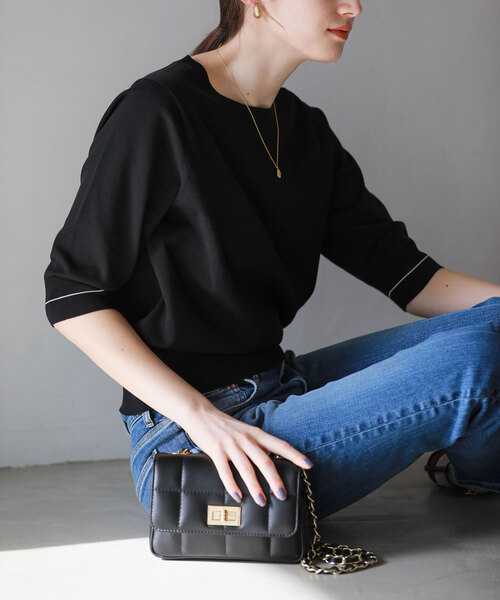 La TOTALITE(ラトータリテ)の「【MILOS/ミロス】別注スクエアキルトショルダーBAG(ショルダーバッグ・レディース・ブラック/シルバー/チャコールグレー/ピンク・FREE)」の6枚目の写真