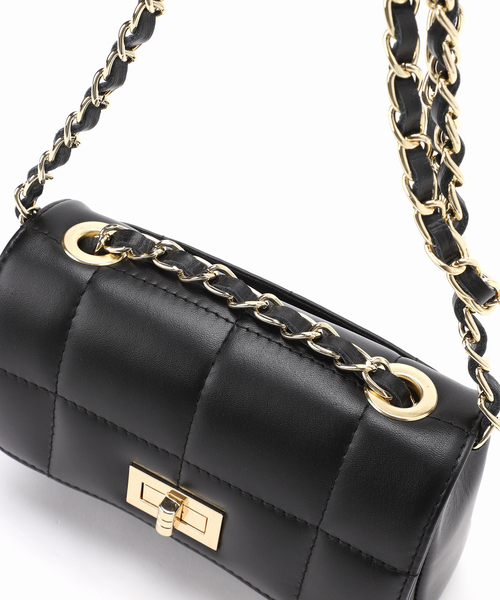 La TOTALITE(ラトータリテ)の「【MILOS/ミロス】別注スクエアキルトショルダーBAG(ショルダーバッグ・レディース・ブラック/シルバー/チャコールグレー/ピンク・FREE)」の18枚目の写真