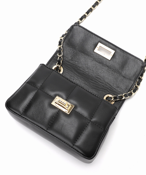 La TOTALITE(ラトータリテ)の「【MILOS/ミロス】別注スクエアキルトショルダーBAG(ショルダーバッグ・レディース・ブラック/シルバー/チャコールグレー/ピンク・FREE)」の19枚目の写真