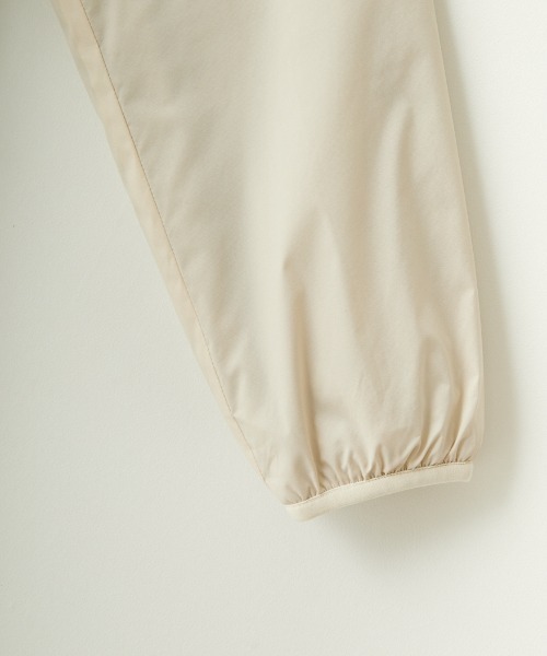 DANTON（ダントン）の「[DANTON/ダントン] ナイロンタフタ インサレーションジャケット（ブルゾン・レディース・ブラック/ライトブルー/アイボリー・M/L/XL）」の12枚目の写真