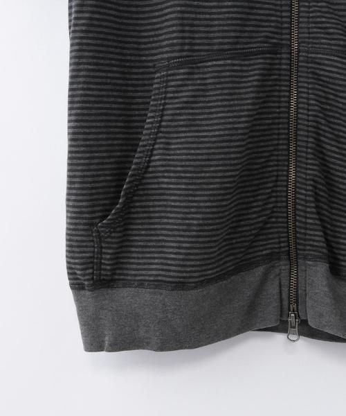 SHIPS（シップス）の「SAVE KHAKI: ポインテル ジップフードパーカー（パーカー・メンズ・チャコールグレー・MEDIUM/SMALL/LARGE）」の5枚目の写真