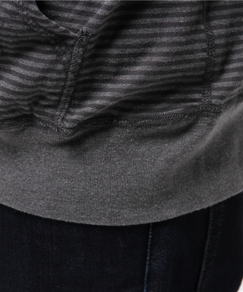 SHIPS（シップス）の「SAVE KHAKI: ポインテル ジップフードパーカー（パーカー・メンズ・チャコールグレー・MEDIUM/SMALL/LARGE）」の8枚目の写真