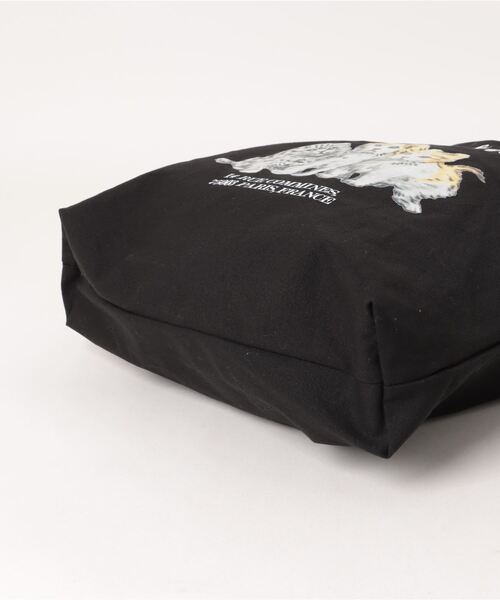 PAUL & JOE ACCESSOIRES（ポールアンドジョーアクセソワ）の「PAUL & JOE ACCESSOIRES (ポール＆ジョーアクセソワ)キャンバス巾着トートバッグバッグ スリーキャッツ PJA-B1013（トートバッグ・レディース・アイボリー/ブラック・FREE）」の4枚目の写真