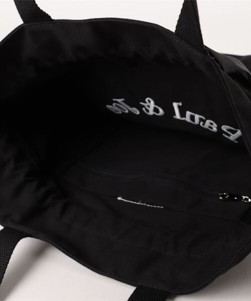 PAUL & JOE ACCESSOIRES（ポールアンドジョーアクセソワ）の「PAUL & JOE ACCESSOIRES (ポール＆ジョーアクセソワ)キャンバス巾着トートバッグバッグ スリーキャッツ PJA-B1013（トートバッグ・レディース・アイボリー/ブラック・FREE）」の5枚目の写真