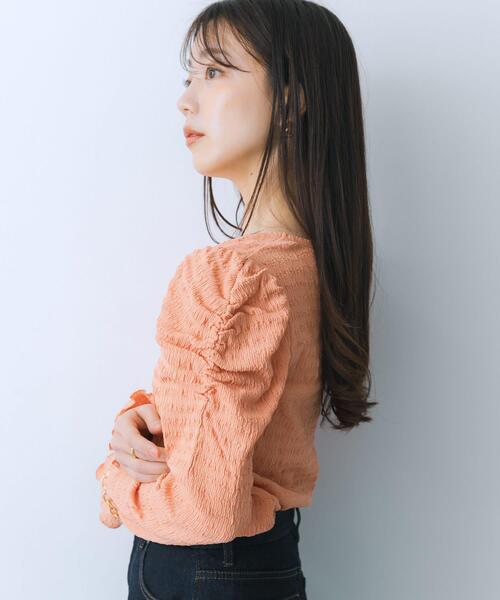 HEYUMM(ヘユム)の「パワーショルダートップ(Tシャツ/カットソー・レディース・アイボリー/チャコールグレー/オレンジ・ONE)」の13枚目の写真