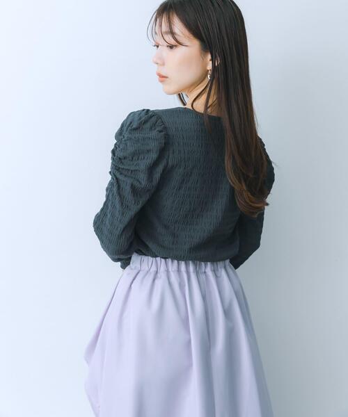 HEYUMM（ヘユム）の「パワーショルダートップ（Tシャツ/カットソー・レディース・アイボリー/チャコールグレー/オレンジ・ONE）」の10枚目の写真