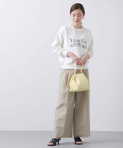 Gready Brilliant（グレディブリリアン）の「裏毛ＶＩＶＲＥロゴプルオーバー（Tシャツ/カットソー・レディース・オフホワイト/ベージュ・38）」の3枚目の写真