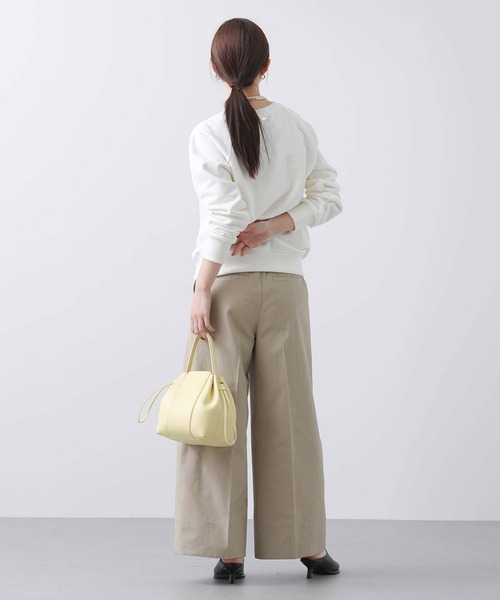 Gready Brilliant（グレディブリリアン）の「裏毛ＶＩＶＲＥロゴプルオーバー（Tシャツ/カットソー・レディース・オフホワイト/ベージュ・38）」の5枚目の写真