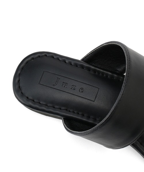 Juze（ジュゼ）の「リングメタルフラットサンダル（サンダル・レディース・ホワイト/ブラック/ベージュ系その他・S/M/L）」の13枚目の写真