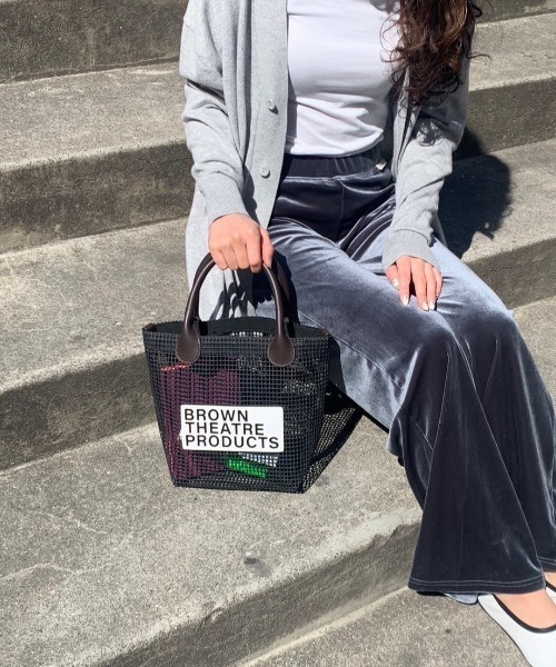 THEATRE PRODUCTS（シアタープロダクツ）の「BROWNネームメッシュトート-S-（トートバッグ・レディース・ホワイト/ブラック・FREE）」の14枚目の写真