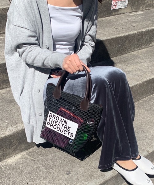 THEATRE PRODUCTS（シアタープロダクツ）の「BROWNネームメッシュトート-S-（トートバッグ・レディース・ホワイト/ブラック・FREE）」の16枚目の写真