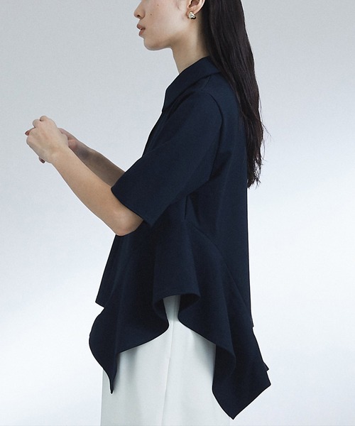 UNITED TOKYO（ユナイテッドトウキョウ）の「フレアカットトップス（Tシャツ/カットソー・レディース・ネイビー/アイボリー・FREE）」の13枚目の写真