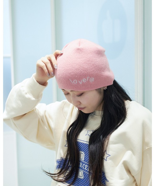 3.3 Field Trip (3.3フィールドトリップ)の「【UNISEX】3.3 Field Trip/LOVER ロゴビーニー 2115528(ニットキャップ/ビーニー・レディース・ブラック/ピンク/ブルー・FREE)」の5枚目の写真
