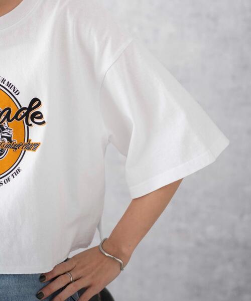 WEGO（ウィゴー）の「WEGO/グラフィックショートT（Tシャツ/カットソー・レディース・ホワイト/その他1/オフホワイト/グリーン・MEDIUM/SMALL）」の9枚目の写真