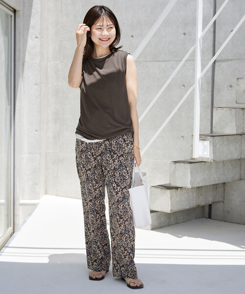 SLOBE IENA（スローブイエナ）の「《追加》スラブ天竺ノースリーブTEE（Tシャツ/カットソー・レディース・スカイブルー/ピンク系その他/チャコールグレー/ホワイト・FREE）」の5枚目の写真