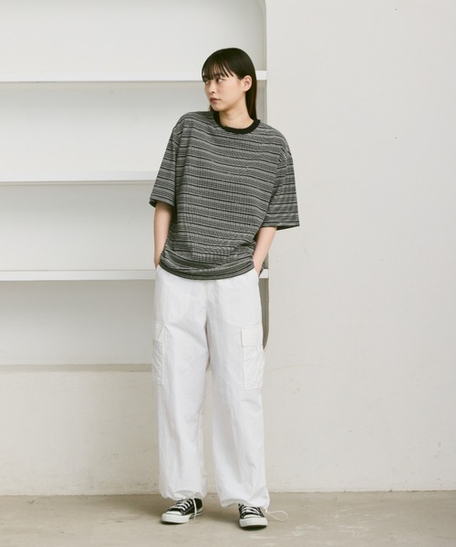 flaner（フラネ）の「Loose multi border tee / ルーズマルチボーダーT（Tシャツ/カットソー・レディース・グレー/ブラック・LARGE/MEDIUM）」の13枚目の写真