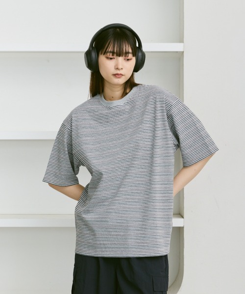 flaner（フラネ）の「Loose multi border tee / ルーズマルチボーダーT（Tシャツ/カットソー・レディース・グレー/ブラック・LARGE/MEDIUM）」の18枚目の写真