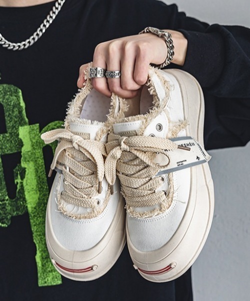 MGV(エムジーヴィー)の「Canvas Volume Sneakers(スニーカー・メンズ・ホワイト/ブラック・X-LARGE/MEDIUM/LARGE)」の2枚目の写真