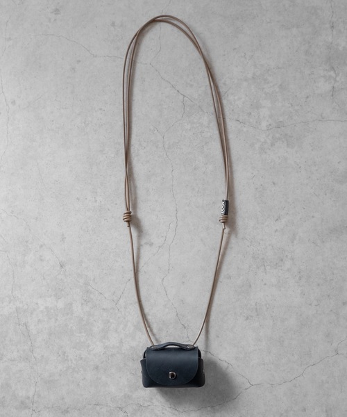 WALK IN CLOSET（ウォークインクローゼット）の「【 SENTI 】3022 MINI LEATHER CASE NECKSTRAP（ショルダーバッグ・メンズ・ブラック系その他/ブラック・FREE）」の7枚目の写真