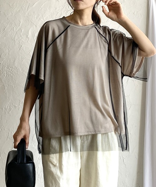 She's Closet(シーズクローゼット)の「ドッキングチュールレイヤードシアー半袖Tシャツ(Tシャツ/カットソー・レディース・ベージュ×ブラック/オフホワイト/ブラック×ブラック・FREE)」の3枚目の写真