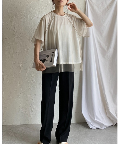She's Closet(シーズクローゼット)の「ドッキングチュールレイヤードシアー半袖Tシャツ(Tシャツ/カットソー・レディース・ベージュ×ブラック/オフホワイト/ブラック×ブラック・FREE)」の8枚目の写真