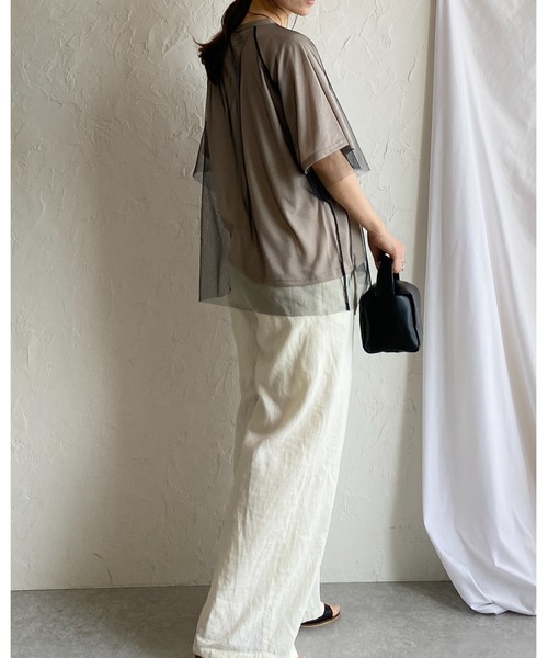 She's Closet(シーズクローゼット)の「ドッキングチュールレイヤードシアー半袖Tシャツ(Tシャツ/カットソー・レディース・ベージュ×ブラック/オフホワイト/ブラック×ブラック・FREE)」の15枚目の写真