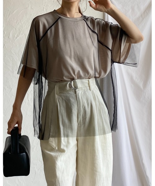 She's Closet(シーズクローゼット)の「ドッキングチュールレイヤードシアー半袖Tシャツ(Tシャツ/カットソー・レディース・ベージュ×ブラック/オフホワイト/ブラック×ブラック・FREE)」の5枚目の写真