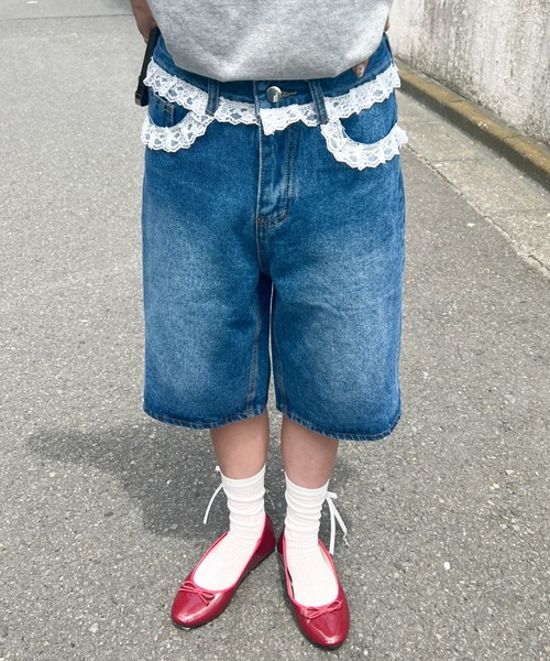 SOLLON.（ソルロン）の「レースデニムハーフパンツ（デニムパンツ・レディース・ブルー・M/L）」の2枚目の写真
