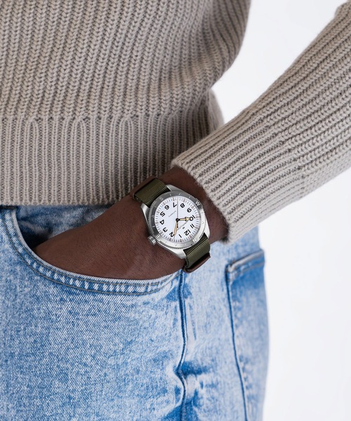 HAMILTON（ハミルトン）の「HAMILTON [ハミルトン] 腕時計 Khaki Field （カーキ フィールド） Expedition オート 自動巻き 41MM ホワイト×グリーン（アナログ腕時計・メンズ・ホワイト・FREE）」の2枚目の写真