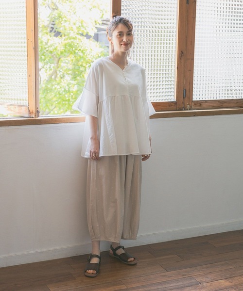 studio CLIP（スタディオクリップ）の「快適！夏のお手入れらくらくバルーンキュロット[プチ・プラス・トールサイズあり]（その他パンツ・レディース・カーキ/アイボリー/ネイビー/その他1・FREE/ﾌﾘｰ(L)/PF/TF）」の5枚目の写真