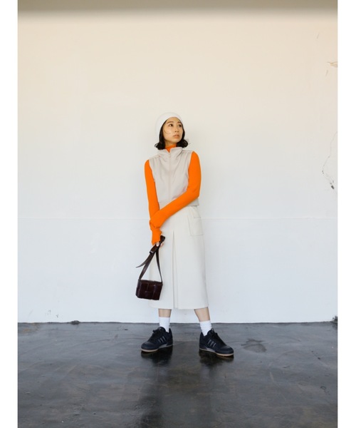 Katrin TOKYO(カトリーントーキョー)の「compact jersey vest(ベスト・レディース・アイボリー/ネイビー・FREE/XS)」の6枚目の写真