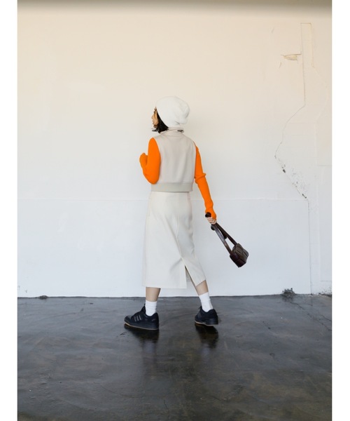 Katrin TOKYO(カトリーントーキョー)の「compact jersey vest(ベスト・レディース・アイボリー/ネイビー・FREE/XS)」の9枚目の写真