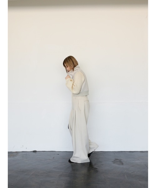 Katrin TOKYO(カトリーントーキョー)の「compact jersey vest(ベスト・レディース・アイボリー/ネイビー・FREE/XS)」の15枚目の写真
