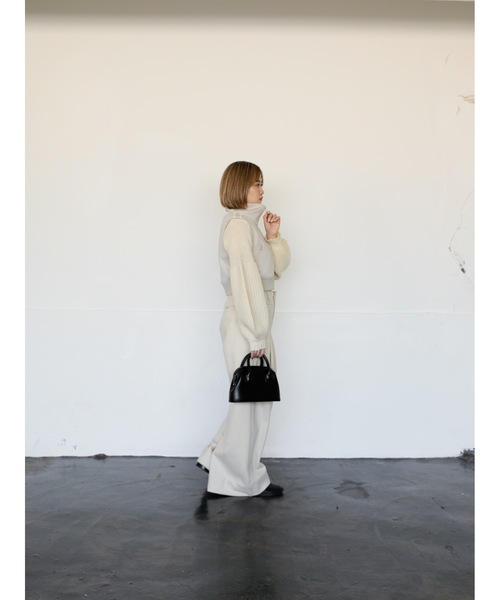 Katrin TOKYO(カトリーントーキョー)の「compact jersey vest(ベスト・レディース・アイボリー/ネイビー・FREE/XS)」の16枚目の写真