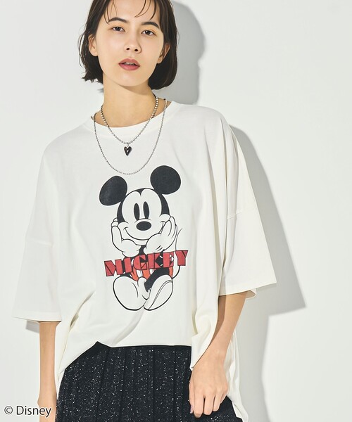 Disney(ディズニー)の「coen限定/Disney(ディズニー)アソートプリントビッグTシャツ(Tシャツ/カットソー・レディース・その他3/グレー/その他2/その他1/オフホワイト/その他4・L/M)」の2枚目の写真