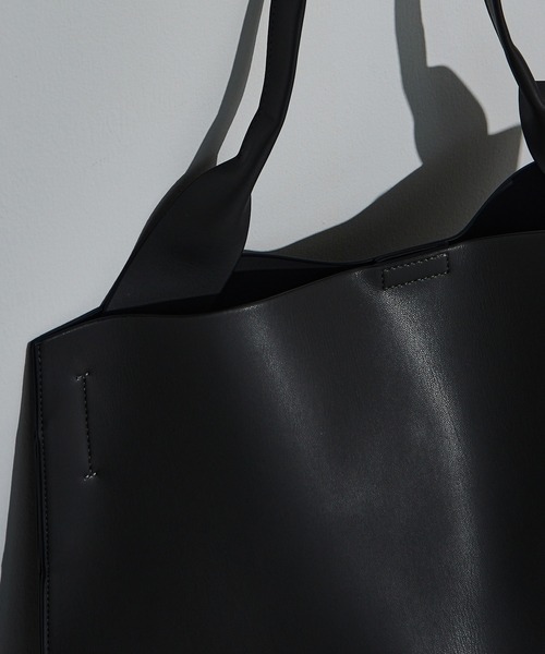 MAISON CLUB（メゾンクラブ）の「【MAISON CLUB】one handle bag ワンハンドルトートバッグ（トートバッグ・メンズ・ブラウン/ブラック/グレー・FREE）」の11枚目の写真