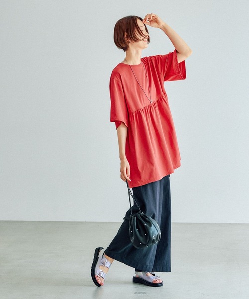 LEPSIM（レプシィム）の「切り替えギャザーチュニック　132287（Tシャツ/カットソー・レディース・レッド/オフホワイト/ブラック・FREE）」の19枚目の写真
