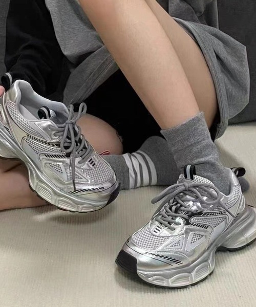 Teem Store（チームストア）の「厚底 ボリュームソール ダッドスニーカー（スニーカー・レディース・ホワイト/シルバー・38/36/40）」の4枚目の写真