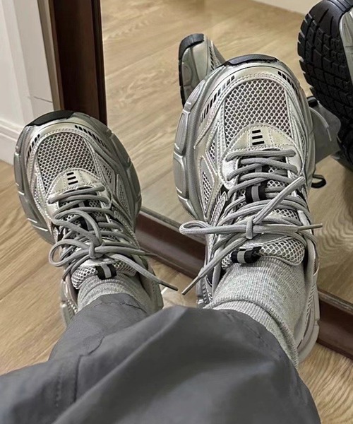 Teem Store（チームストア）の「厚底 ボリュームソール ダッドスニーカー（スニーカー・レディース・ホワイト/シルバー・38/36/40）」の6枚目の写真