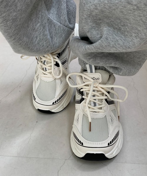 Teem Store（チームストア）の「厚底 ボリュームソール ダッドスニーカー（スニーカー・レディース・ホワイト/シルバー・38/36/40）」の13枚目の写真