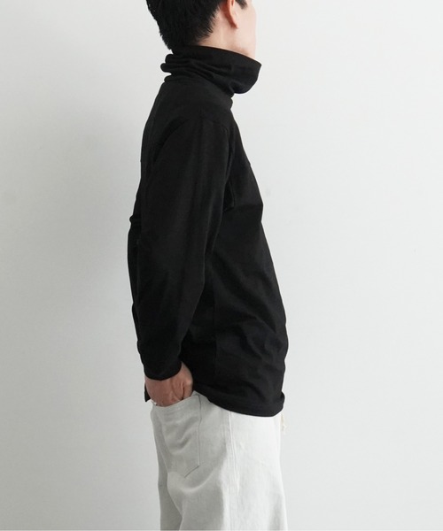 PHINGERIN（フィンガリン）の「PHINGERIN PANEL NECK L/S TEE（Tシャツ/カットソー・メンズ・ブラック/ホワイト・SMALL/MEDIUM）」の7枚目の写真