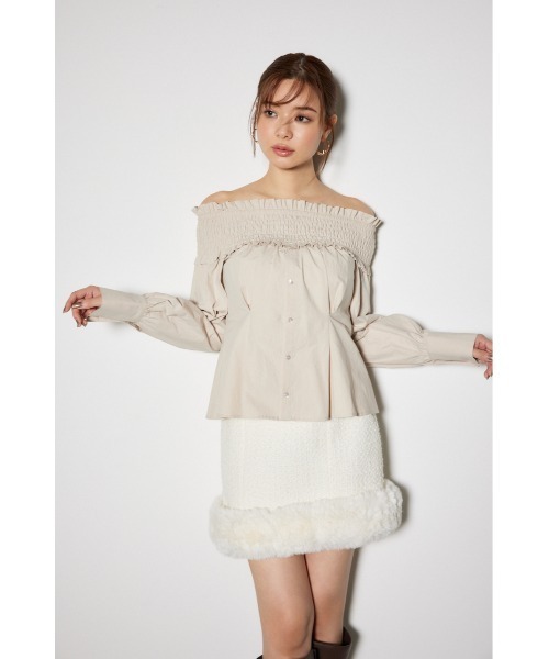 セール】シャーリングオフショルトップス 秋服 冬服 春服（シャツ