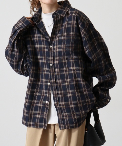 SUGGESTION（サジェッション）の「Viera brushed dyed check long sleeve flannel shirt / ビエラ起毛 先染チェック長袖ネルシャツ unisex（シャツ/ブラウス・メンズ・アイボリー/ブラック/チャコール/ネイビー・M/L）」の5枚目の写真