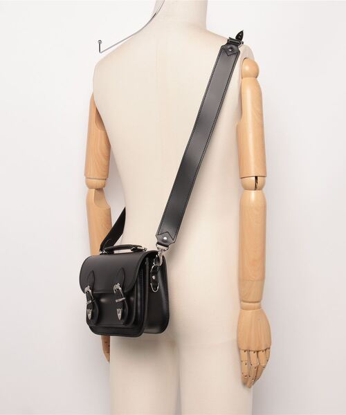 TOGA（トーガ）の「TOGA Midi satchel TOGA × Zatchels（ショルダー