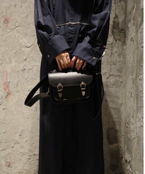 TOGA（トーガ）の「TOGA Midi satchel TOGA × Zatchels（ショルダー