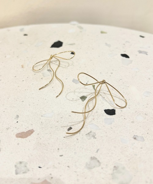 ciite'(シーテ)の「ribbon pierce (両耳用)(ピアス(両耳用)・レディース・ゴールド・FREE)」の6枚目の写真
