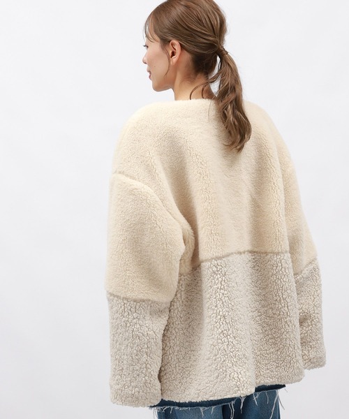 LAKOLE（ラコレ）の「ノーカラーキリカエボアブルゾン / 130850（ブルゾン・レディース・アイボリー/ブラック/ベージュ・MEDIUM/SMALL）」の21枚目の写真